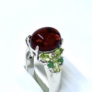 Inel argint cu chihlimbar, smarlde si peridot
